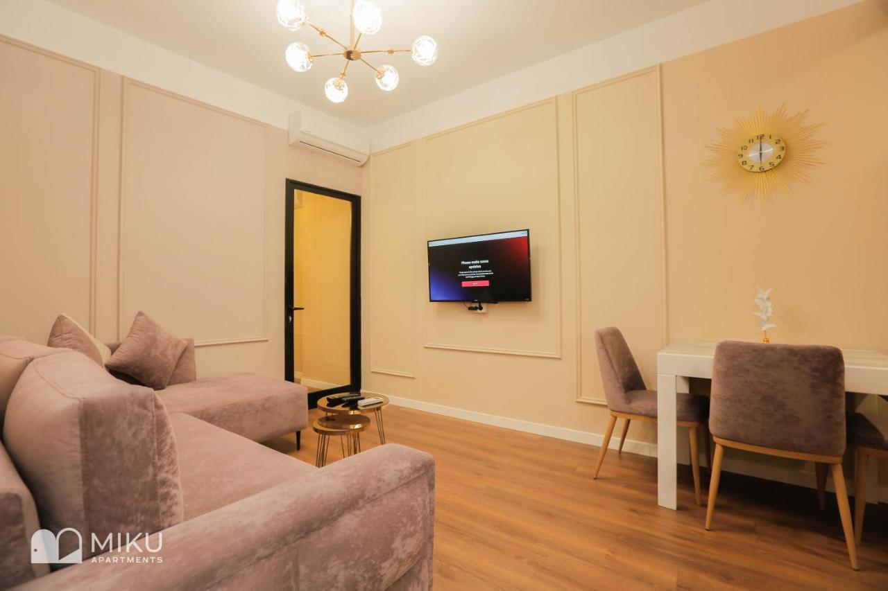 Miku Apartment - Perfect 1Bedroom At Komuna E Parisit Tirana Exteriér fotografie