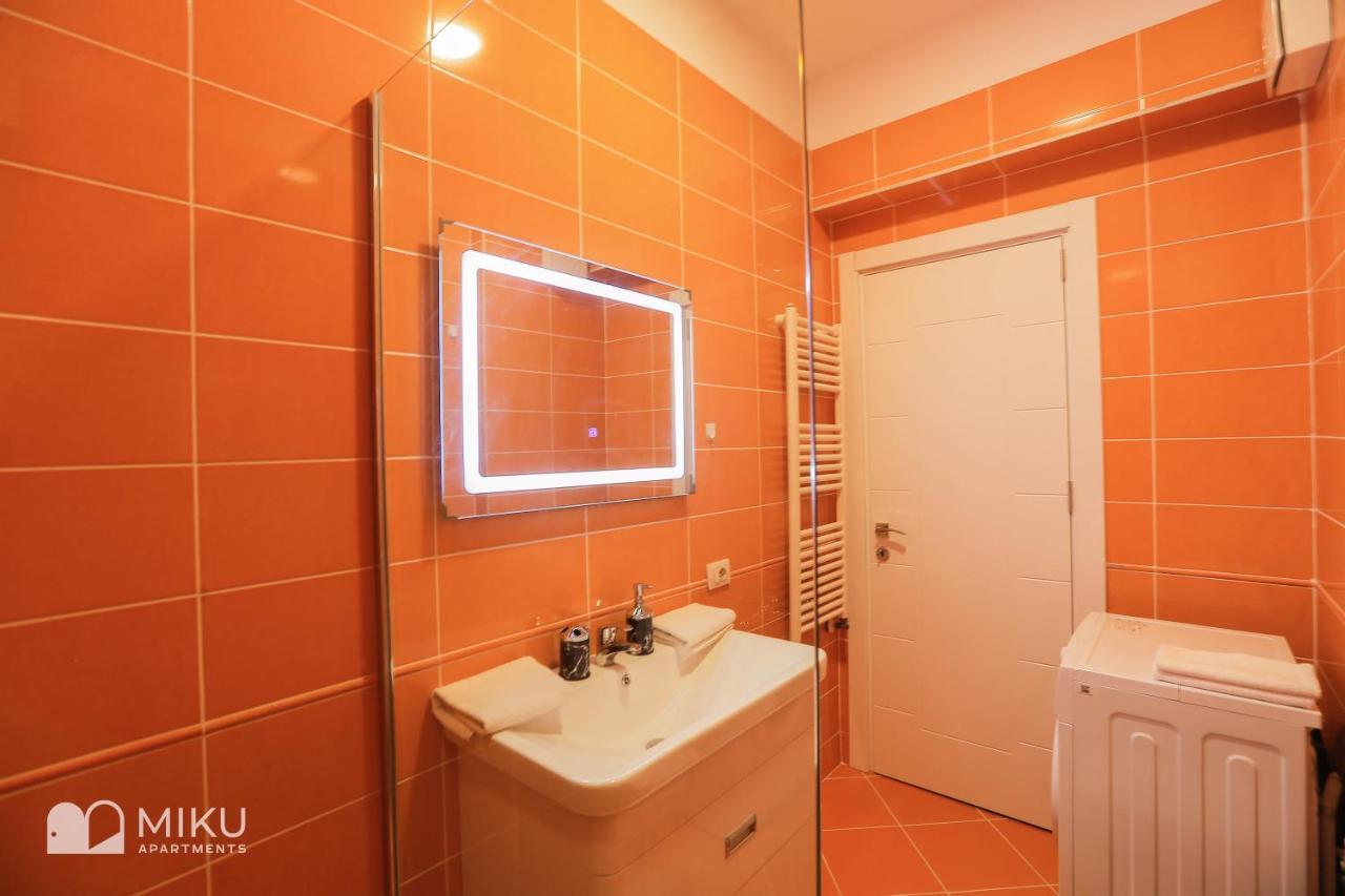 Miku Apartment - Perfect 1Bedroom At Komuna E Parisit Tirana Exteriér fotografie